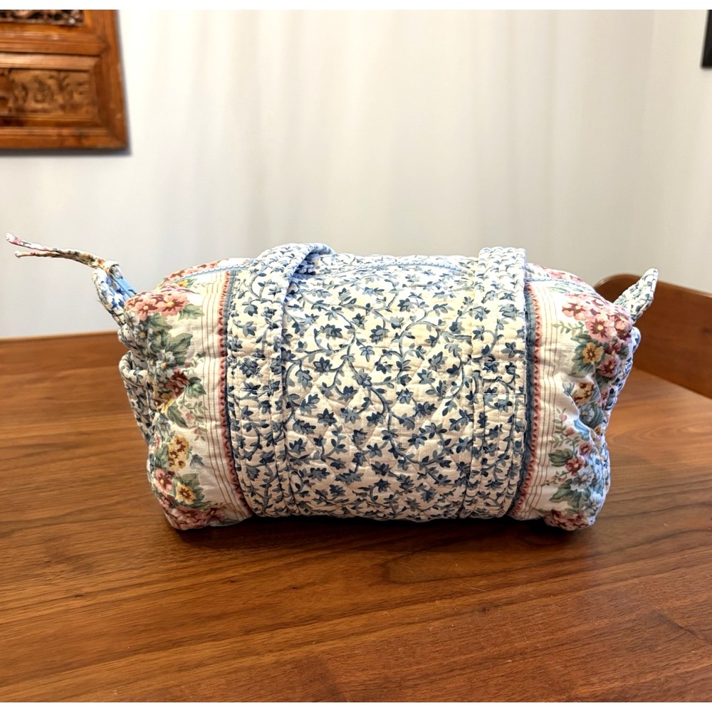 Vera Bradley Delft Blue Duffel Style Handbag Vintage Retired Quilted Cotton Bag